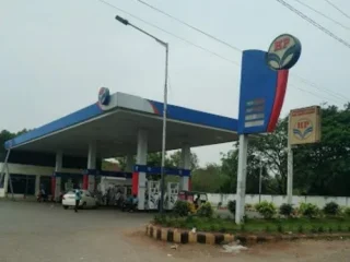 petrol bunk 37